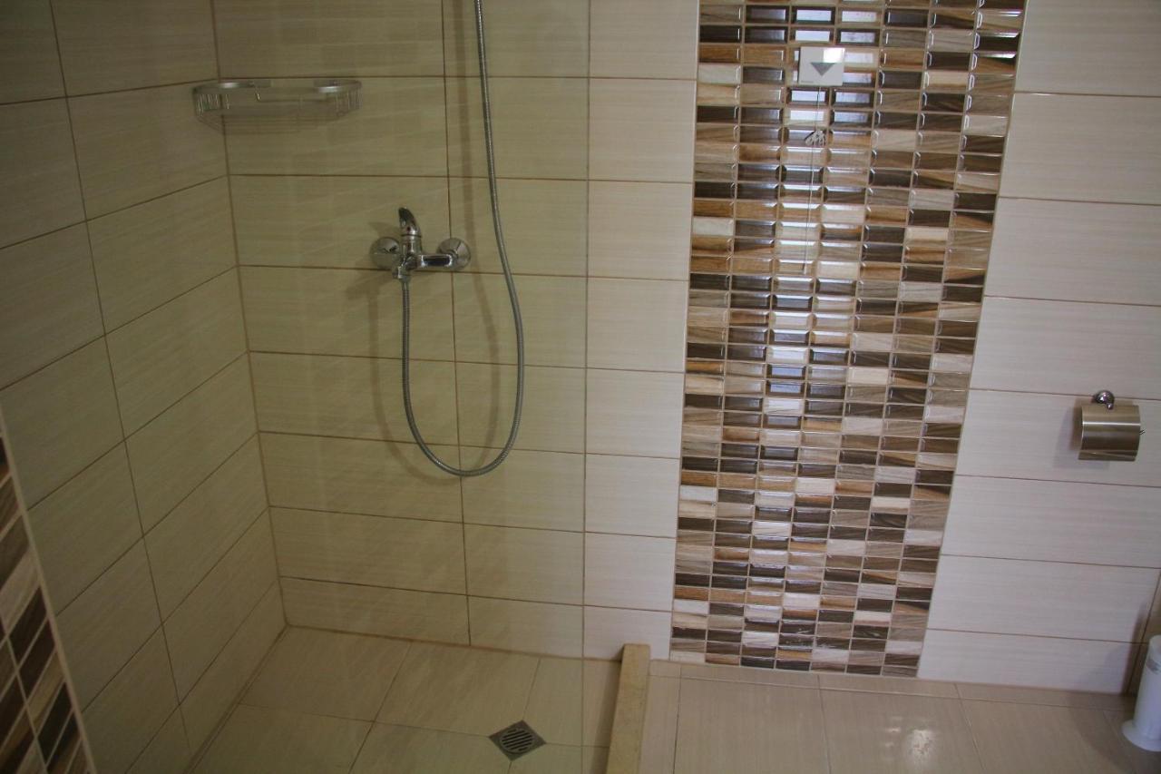 Александра Палас Hotel Kranewo